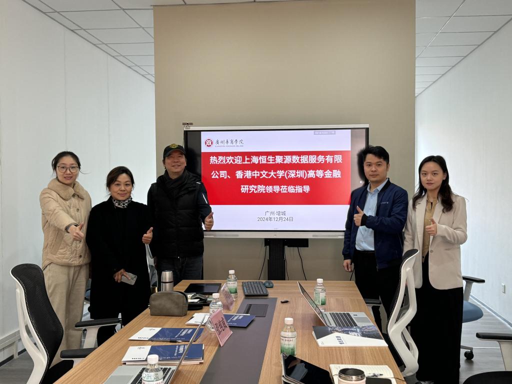 906BC0DFD2B95D89A2B5B5876E5_018D5F56_16603