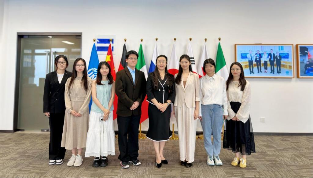 A0FC1479780361005AD2C3906F3_9196829F_13889