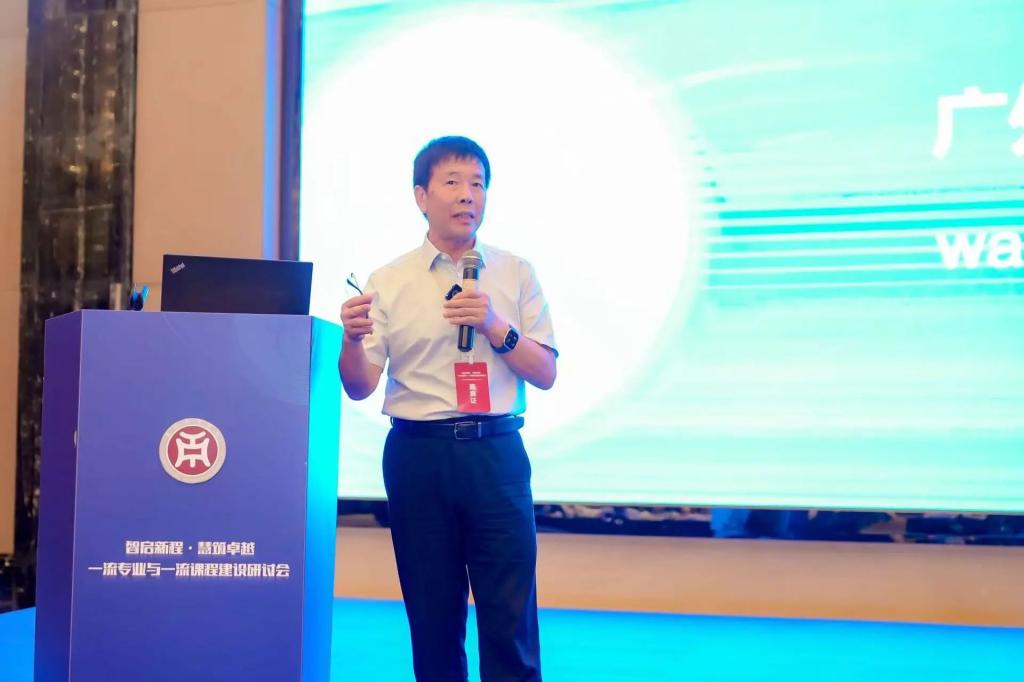 D26472E41BB885F929683E92508_24DA33D3_CDF7