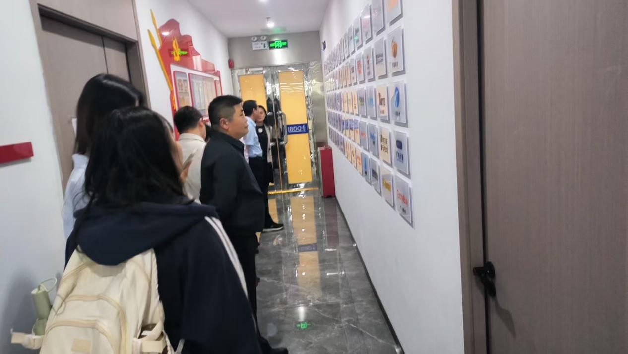 660F1AFE1B11A8A7999F98058DB_CDFDC34B_93FD5 660F1AFE1B11A8A7999F98058DB_CDFDC34B_93FD5