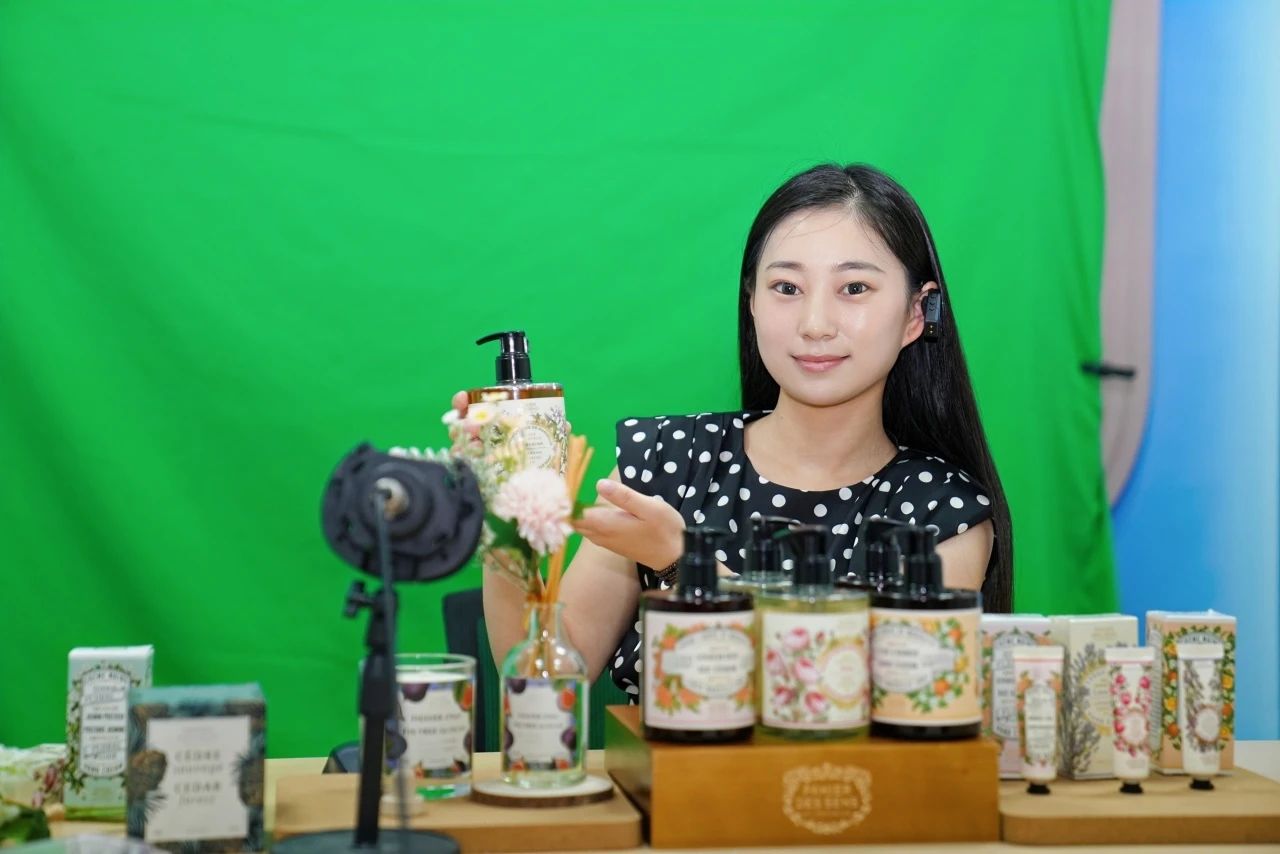 D41FC86B828468E8CBF206ECD02_CCFBC422_17602 D41FC86B828468E8CBF206ECD02_CCFBC422_17602