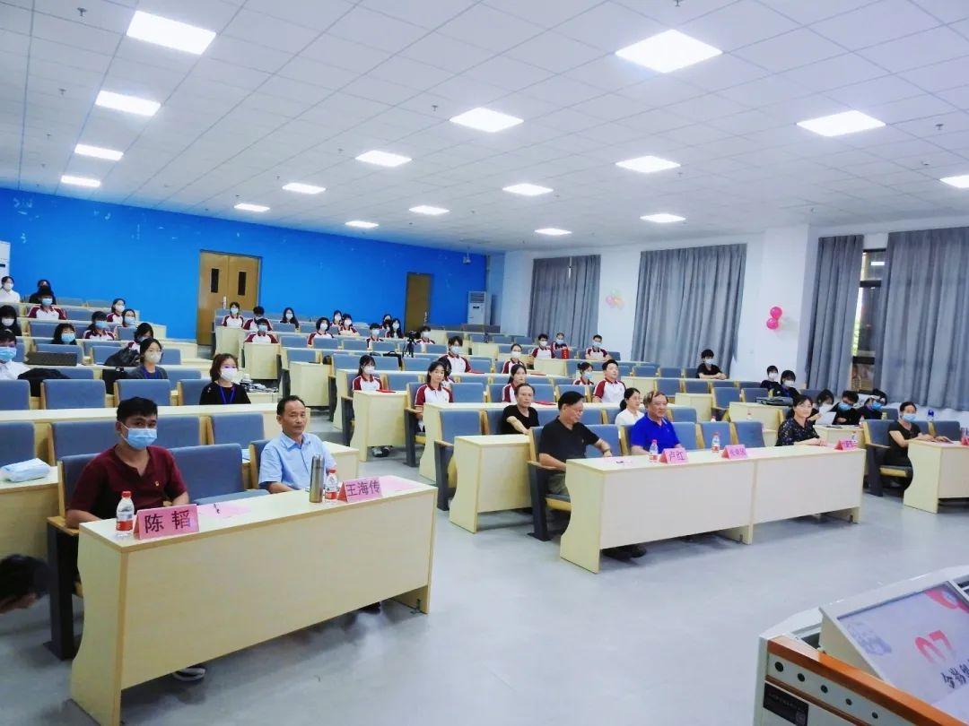 41BF543B09B14C49382EBA6DAF7_CF366E3C_C863E