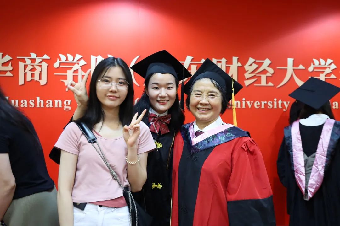 FC6A268F52E6B30EE25E4F8234D_A852590F_177A5