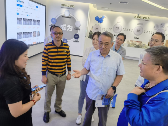 3444E6241062B6AAED0F7D4CC93_91992048_DFA72