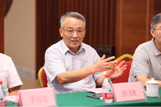 E6E545707BD69B8A1686D5B00C2_8FE29E41_C89C3