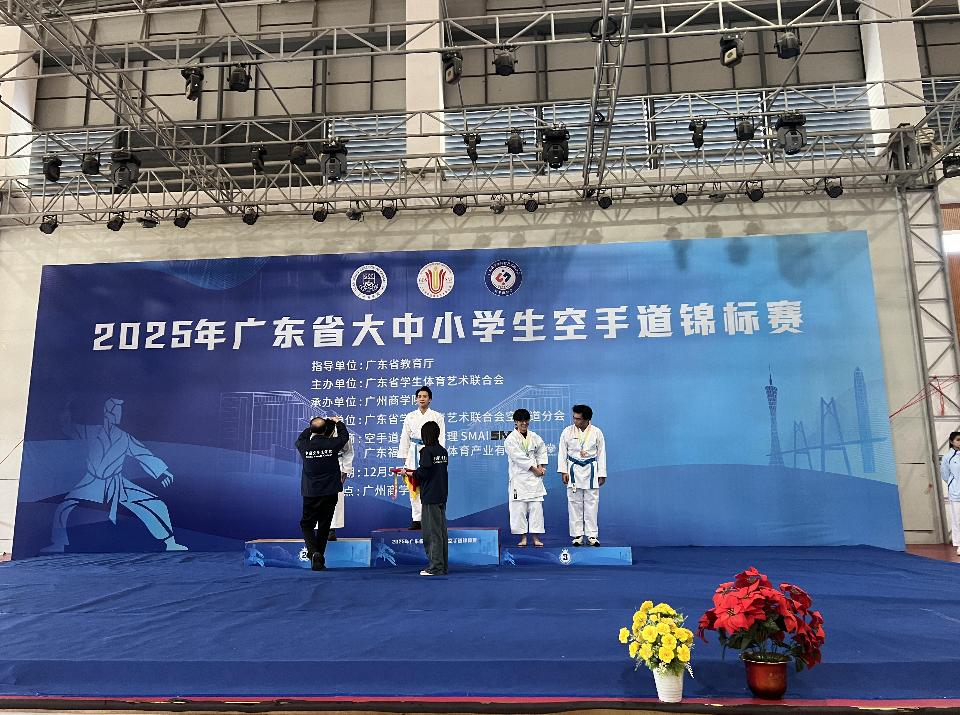 0D9635E5CE48E0E8EEF71D87AAC_F5C1B877_247CB 0D9635E5CE48E0E8EEF71D87AAC_F5C1B877_247CB