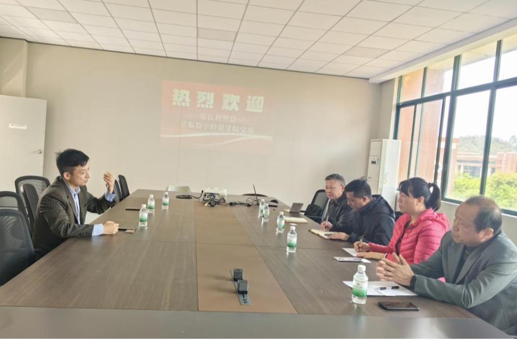 6B3E8B3DA1E4F7553F79AFA0574_D855F337_1318A 6B3E8B3DA1E4F7553F79AFA0574_D855F337_1318A