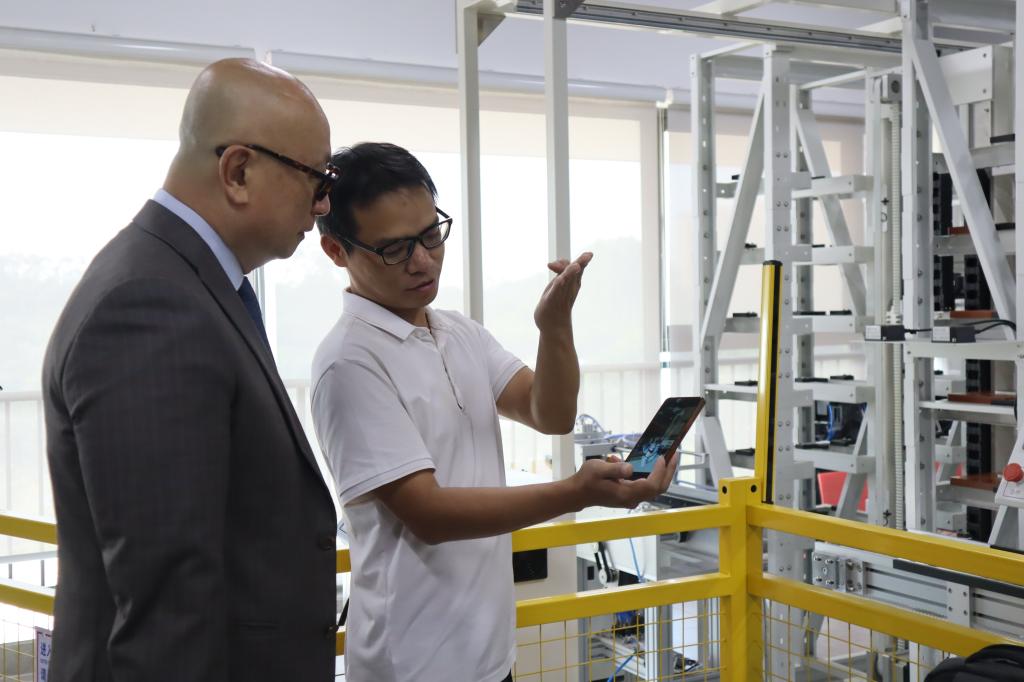 4E1BC0AA501A3D0C1C820B0CF8D_847EE278_13331