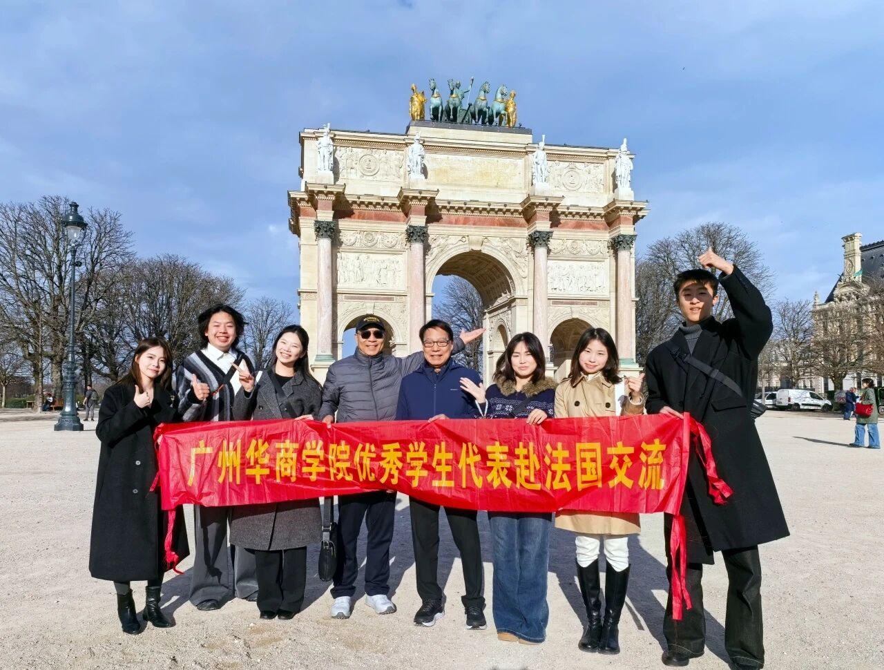 2D4DF1957AFADC8FCCB2A8DF7DF_4B2720DF_3D7B8