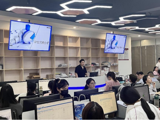 68521AA5C77C603C01BC70E6D82_272975BF_E18C0