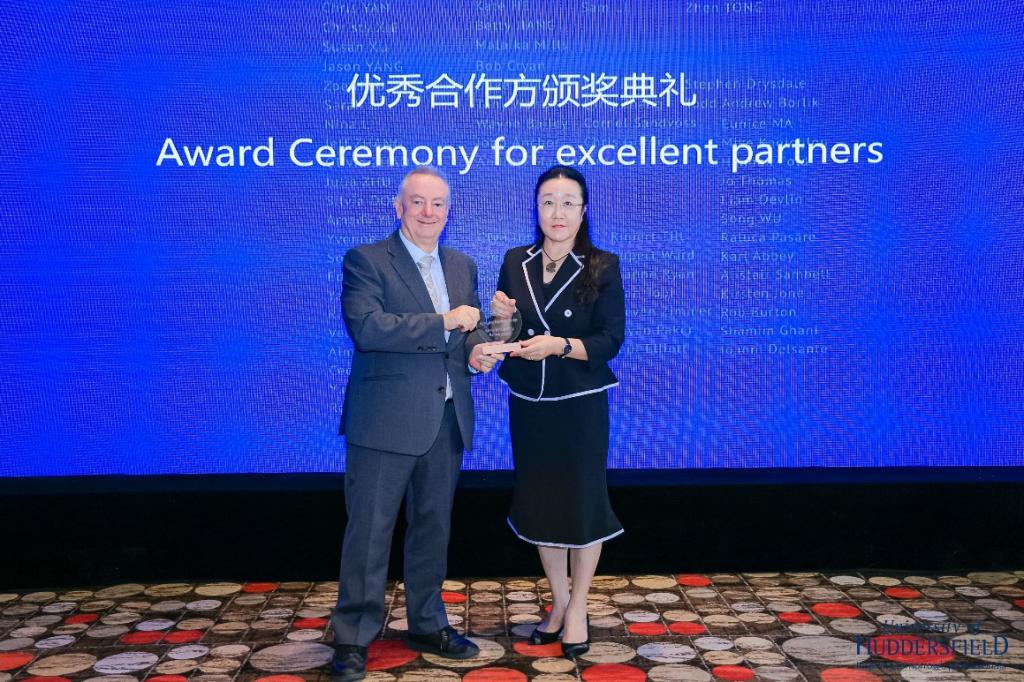 904D6C82999B53FB82185288FB4_878358ED_22678