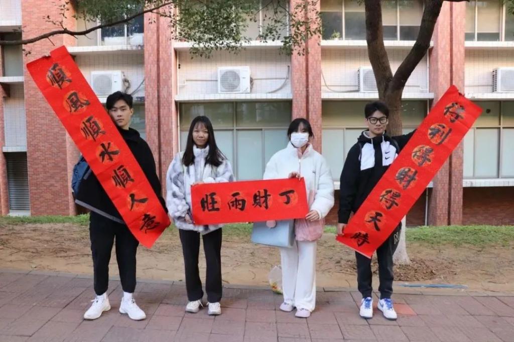 11BABEDF8BD77E56ECBA3588440_989F59A1_19D3C