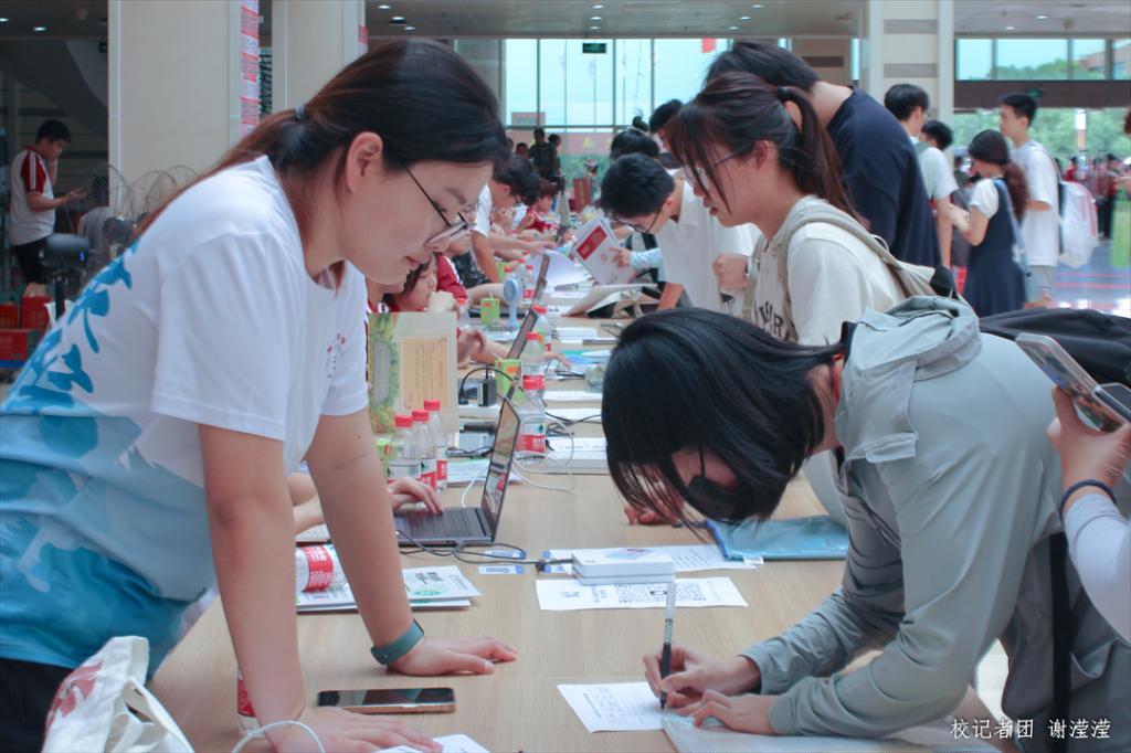 5154EAA2745DCA494D3A1FE2D2B_CF3AC635_167C5