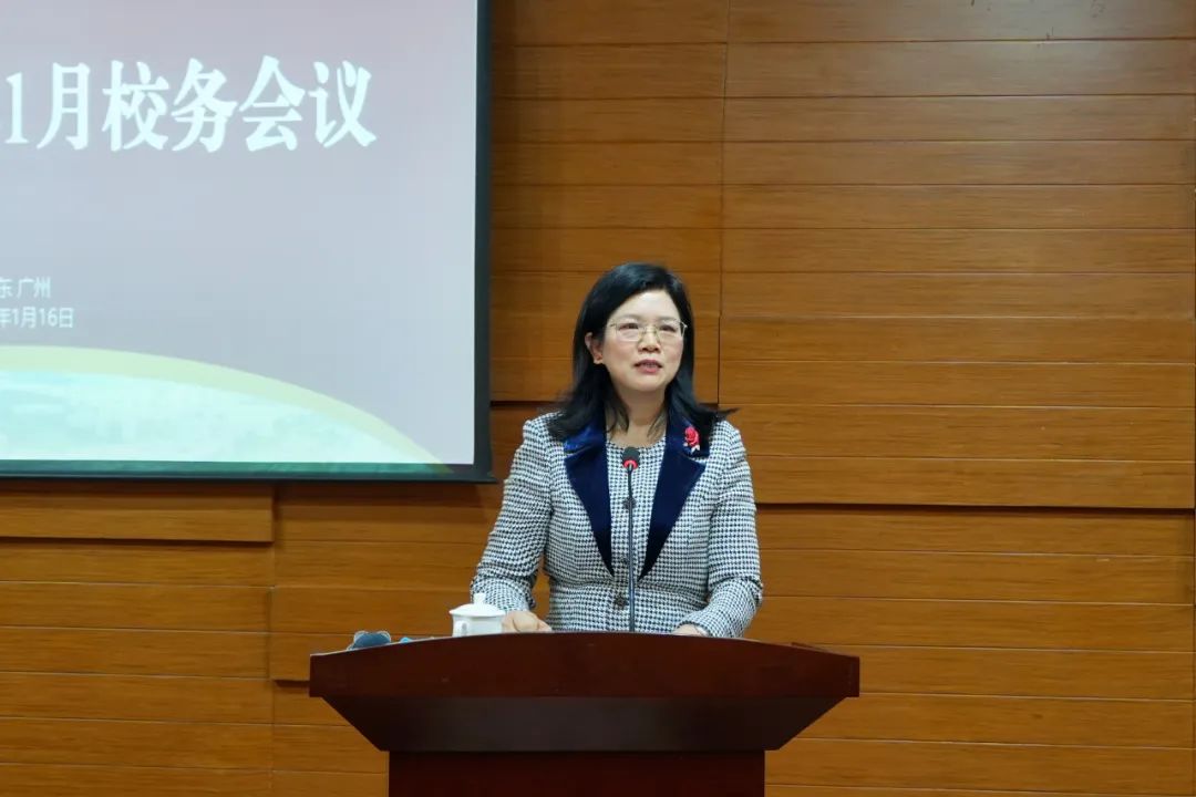 8E688B06D1DB176734459B06705_4F9F00EA_12049