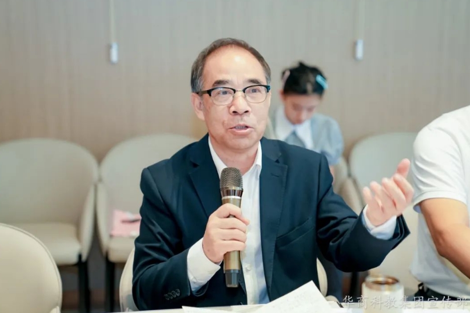 EC4DA3B35FB4A1707C2472FE3B0_0E4582F7_3689B 3689B