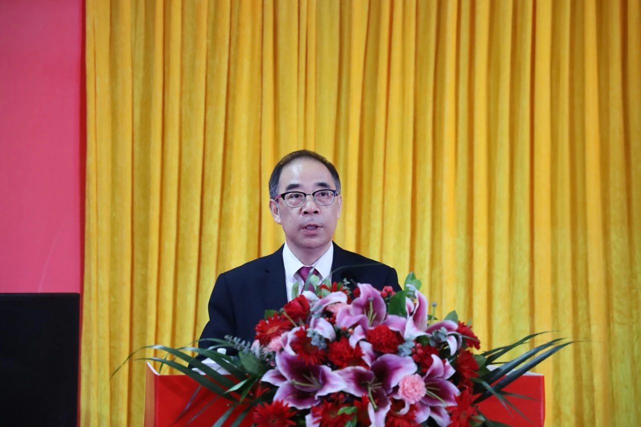 FD9C5676CC60AFF45FA1C030DAC_C07C6DCC_1B568