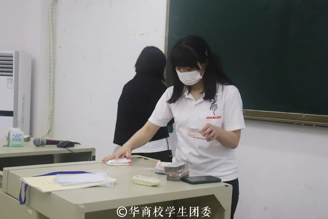 F23231018485F6F9DE55C5A8703_60446377_5EB27