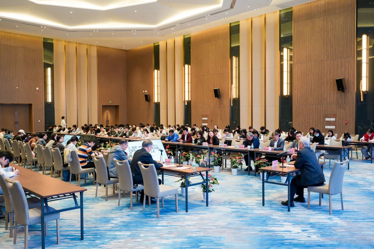 D135BD411EC916D22223E495A82_DBD8D635_32D9C