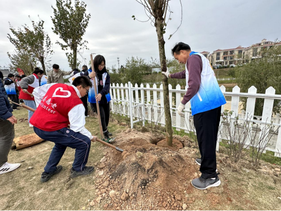 276017269EC9E9B125867759BEF_F0118C60_E18C0