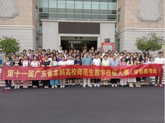 A2A90C6C9F6A582E1270C00C170_1778E02A_2F2F2