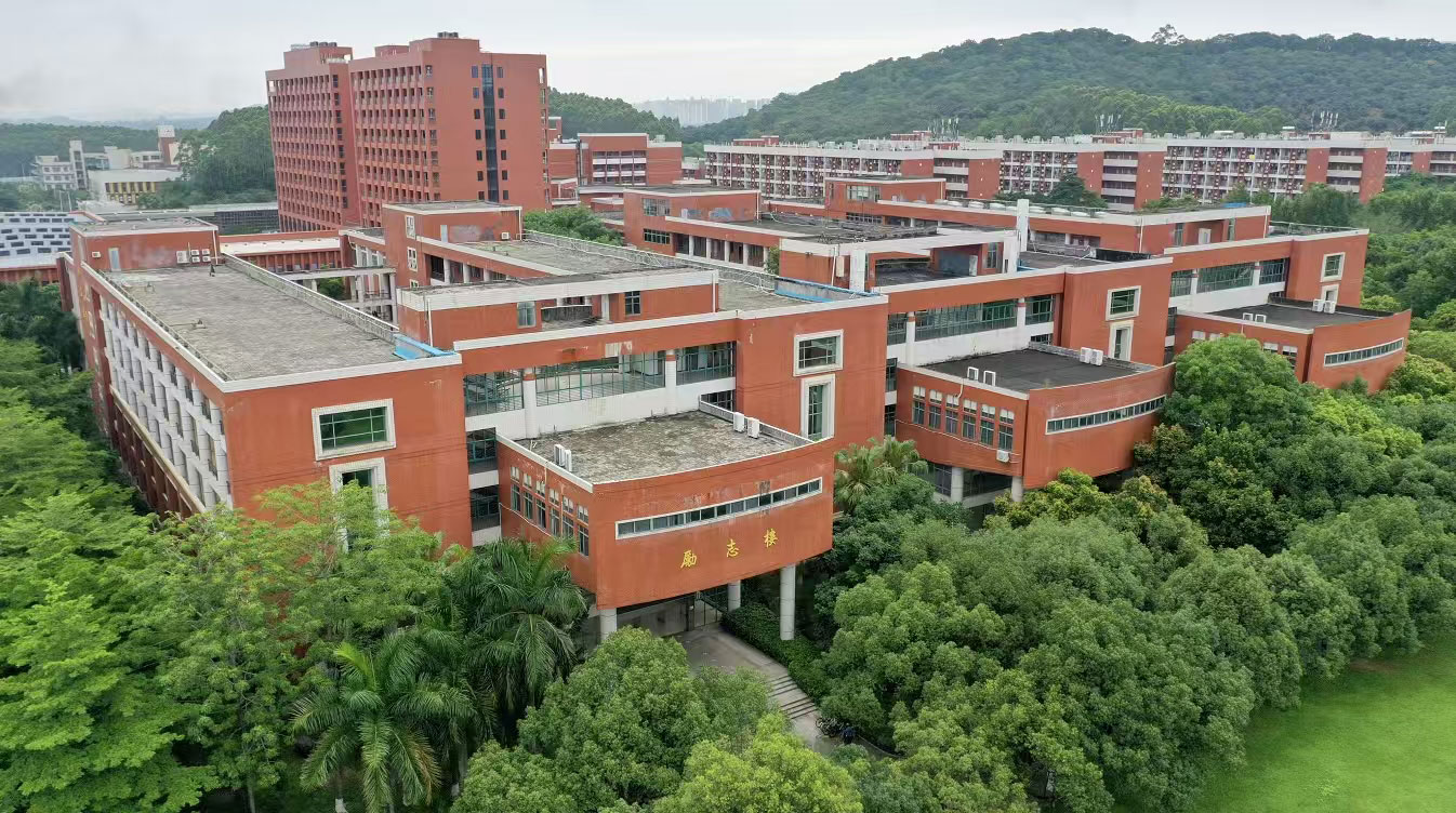 3F1D603A2938432B4E755790E11_969F4018_4F6C6