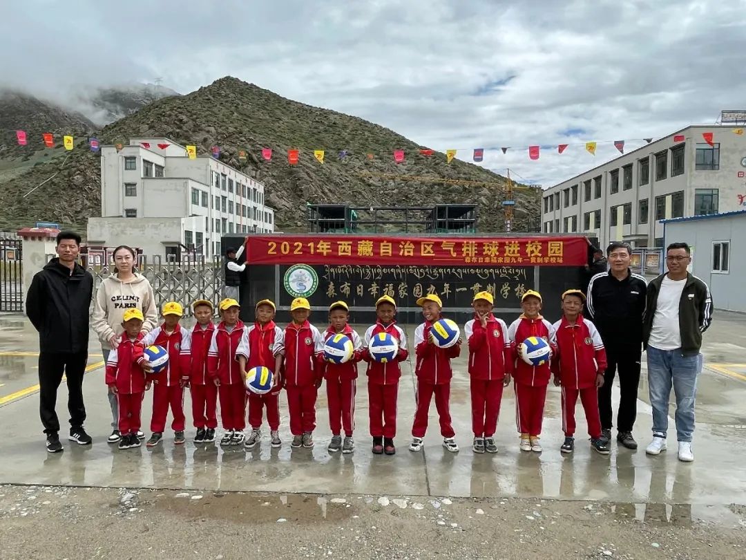 215E6396334A8148F45F414D6A0_E0AE5CA0_2F736