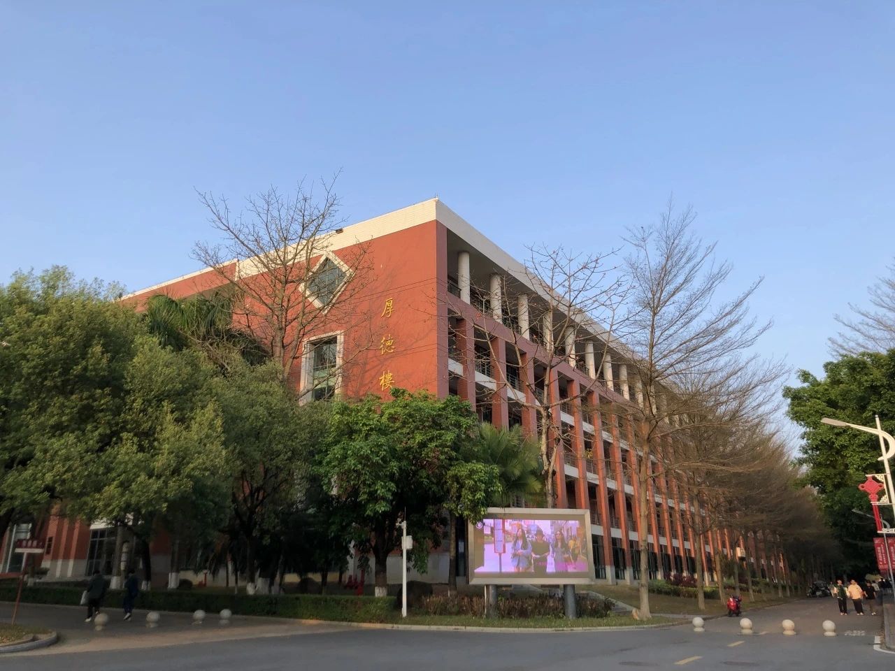 BAF3EC05F1894D4672BF51AAA54_7F19B5FA_2F7C5 BAF3EC05F1894D4672BF51AAA54_7F19B5FA_2F7C5