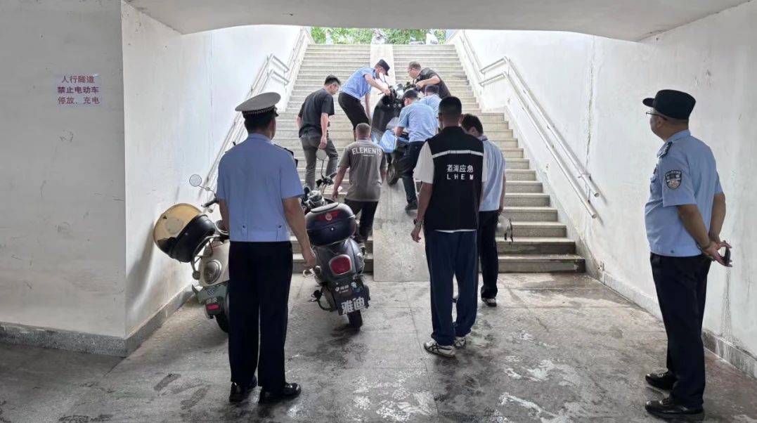 EA9478039C05C609F286FD0DF95_D9D2161D_16C4F