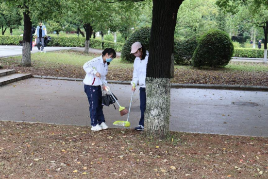 4AADCA697E88F3D9909AF78D30E_D434884F_C6CE5