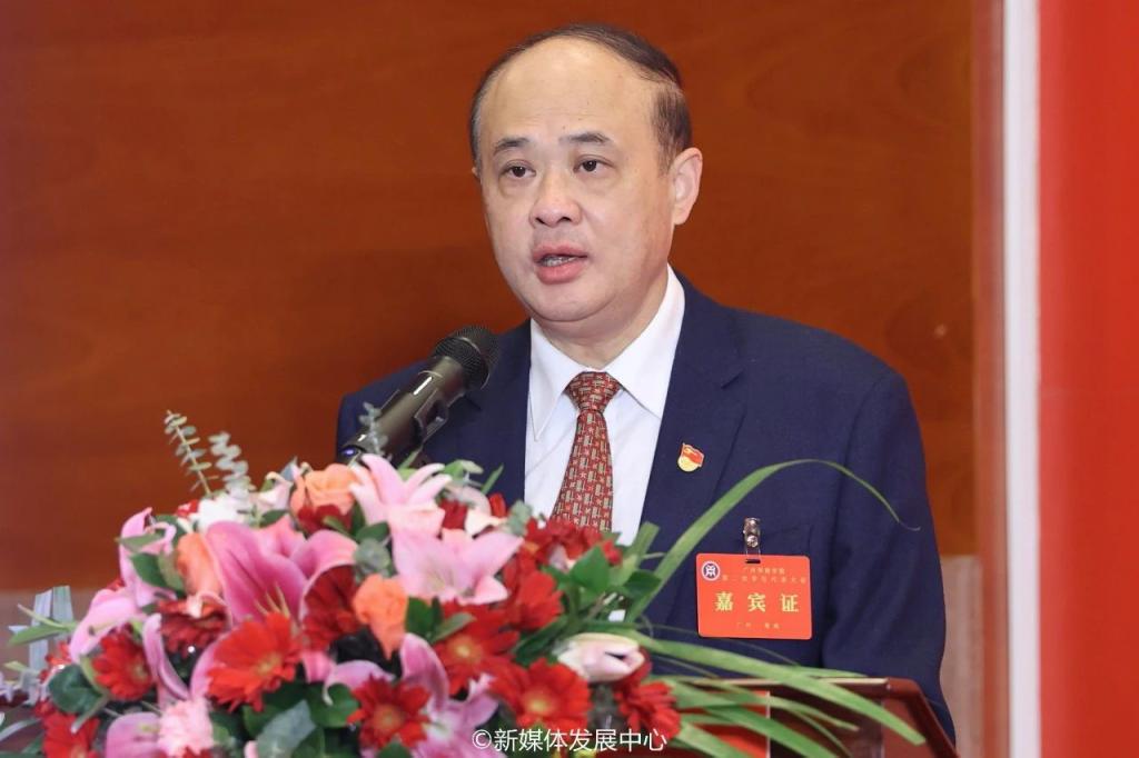 7A8530AF6463F8F6631EB004F9C_4DC2F0D3_F96E