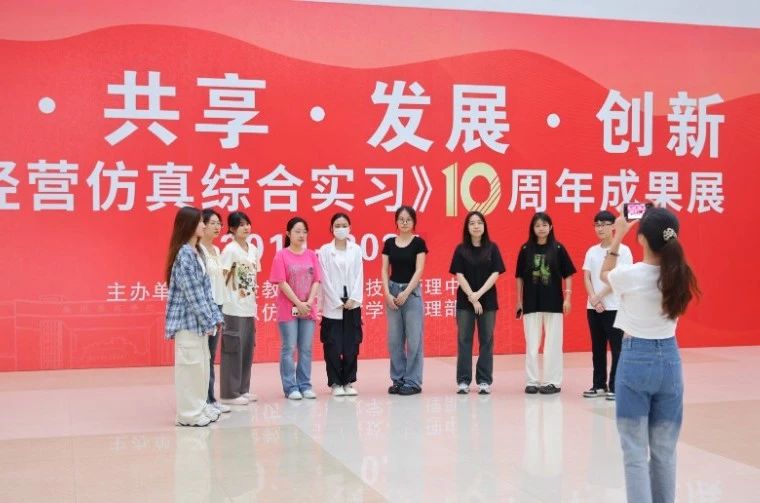 7FDBF97DAEA12E984EC67C99901_EEA03208_E68C