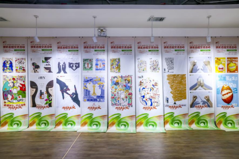 2BCEC7DE2E41F652B0248E7BCE1_74A81EB5_418BC