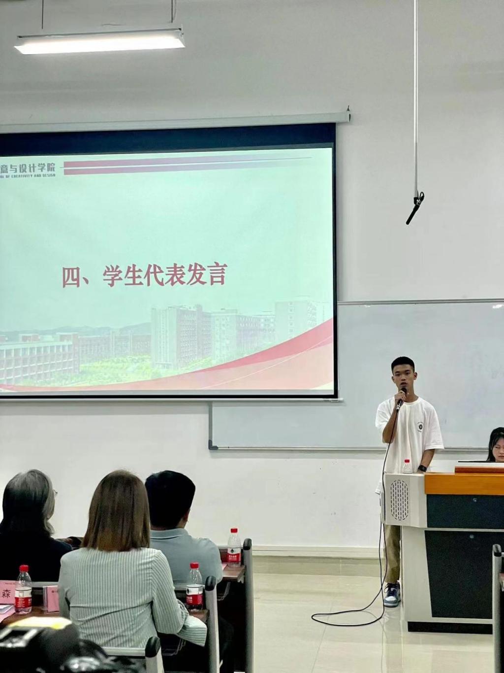 092495B3BF7D3FD87ABF49E6B50_88A96F69_1BB8D