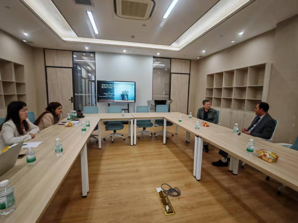 4A7AA44A90E0BEDF829EF5DC4BB_D906B969_1448A