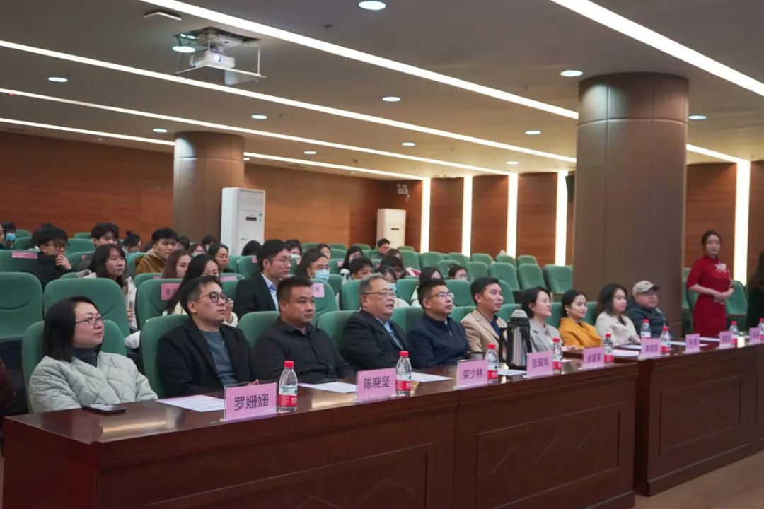 D8BA3118F850A06F024265C385E_19B3A4FB_B0E52