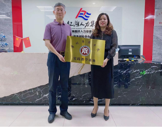 9B958A47B5ED71FB1F7DB845D5D_3E22B1A5_EBF6A