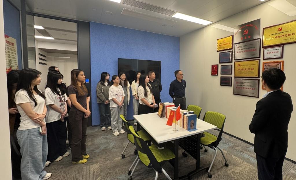 24B590C6C3F4B936A7741587AF3_437BB06C_16A11