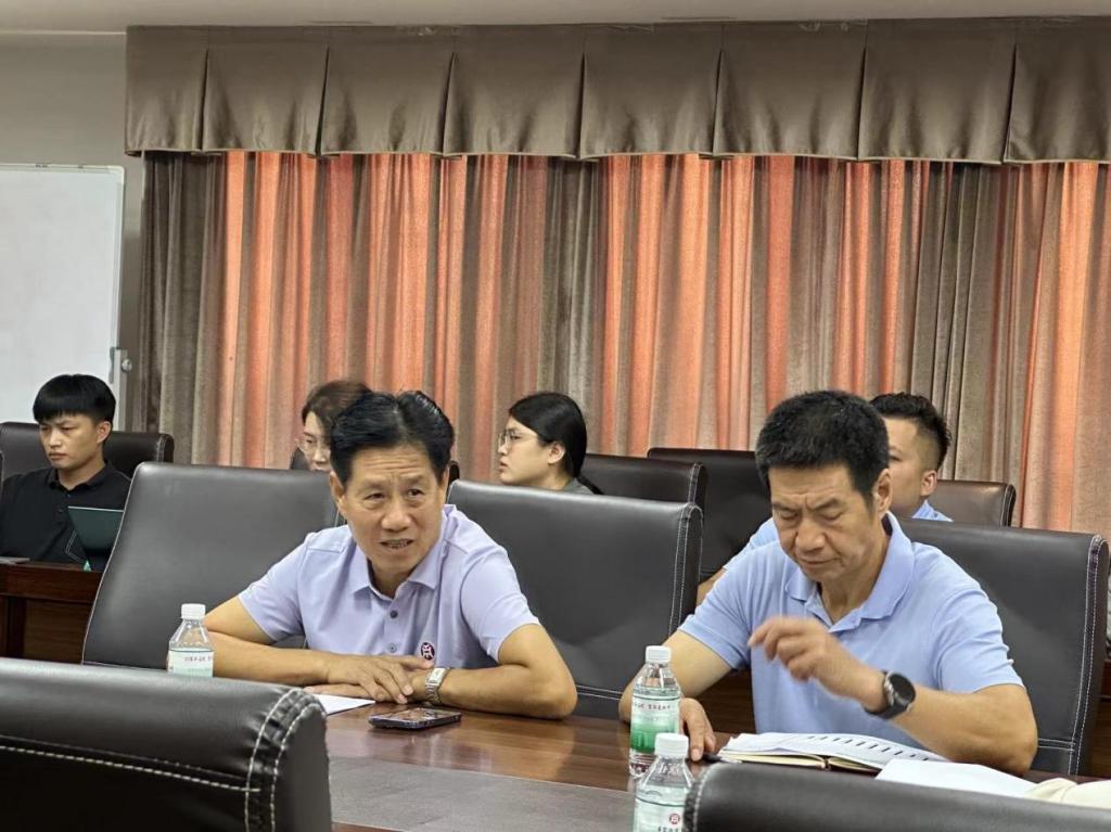 66A8A4D6B299502F8CF8EEB3EFF_1E562A76_18BCE