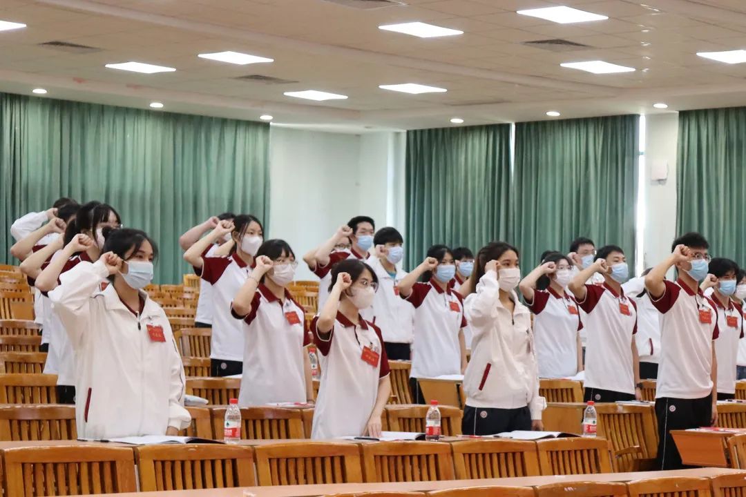 CA0352E67D4A71C277577F347E4_D32537FB_1E717