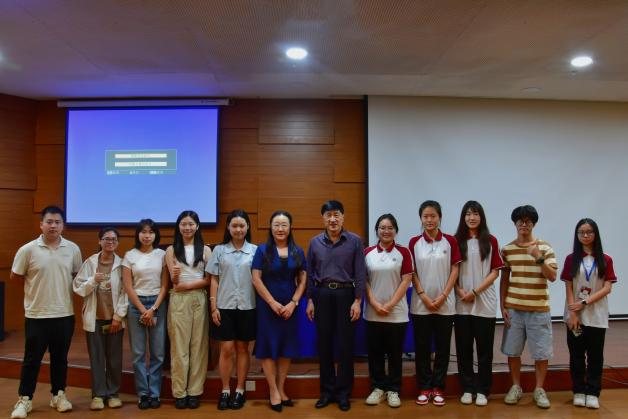 FDF668981793A0A5BFC8AF5927E_B815660A_4B64D