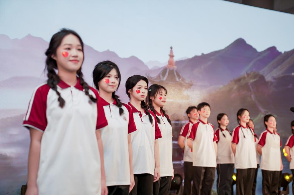 307EEDAB86F55CC3466A44C1B81_30DB312F_EA82