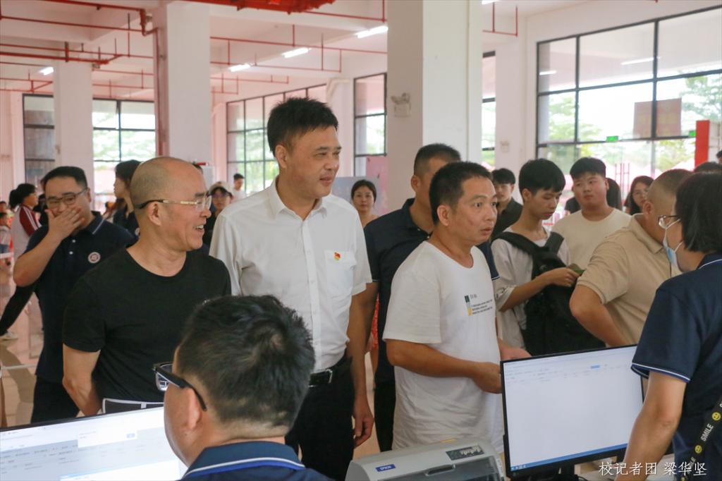 4E953991F3F75776EEC0D3B671E_90F2D7A9_1390D