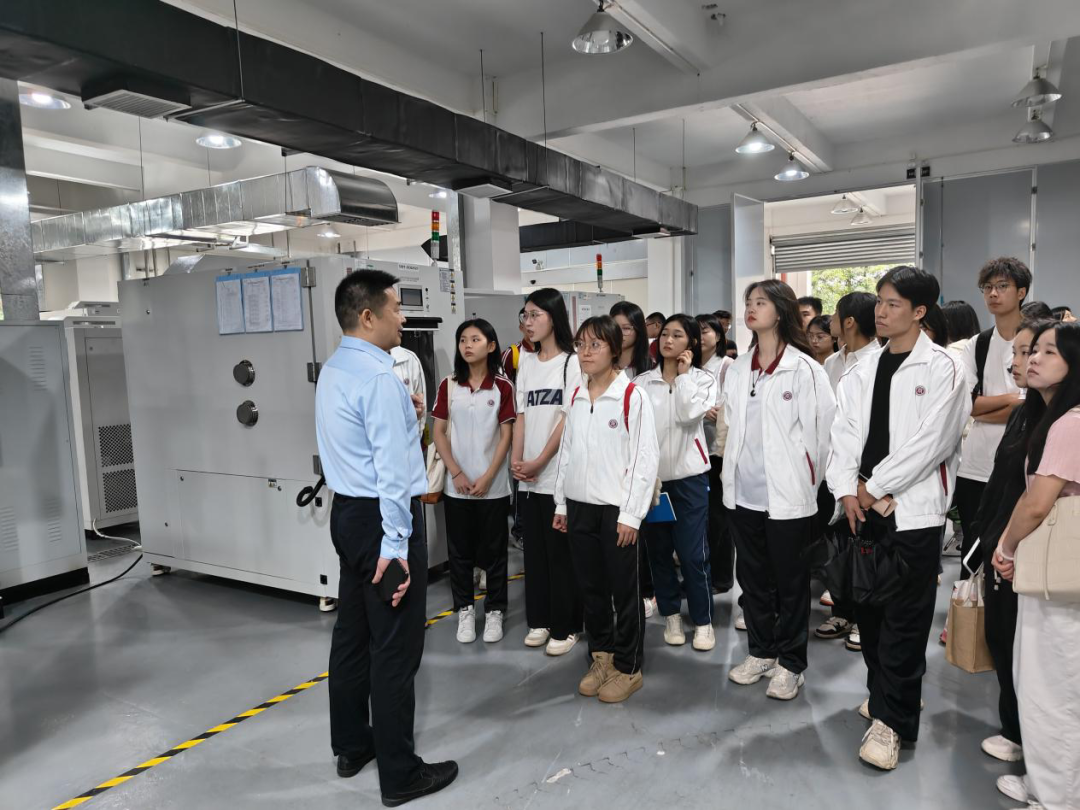 FFD5242CF323E204C037DEECC62_2F606B30_C99B4