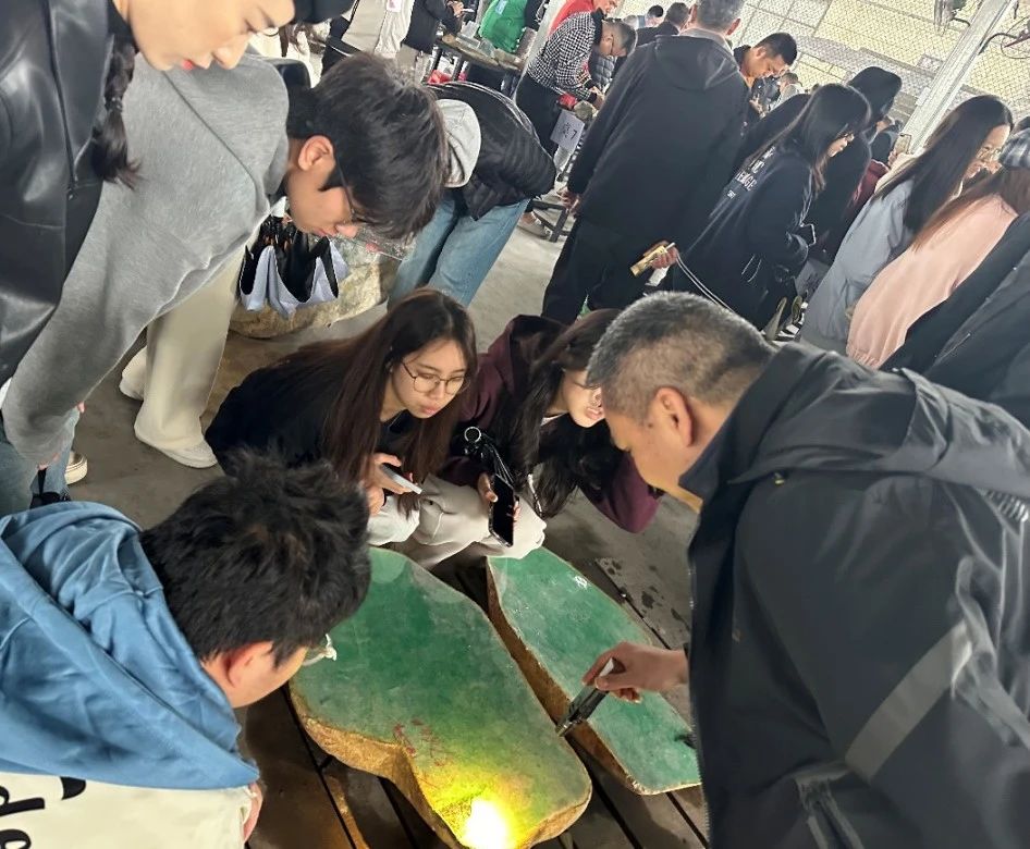 5A9479B39CBE6731E69756CE4D1_33619AB1_1F758