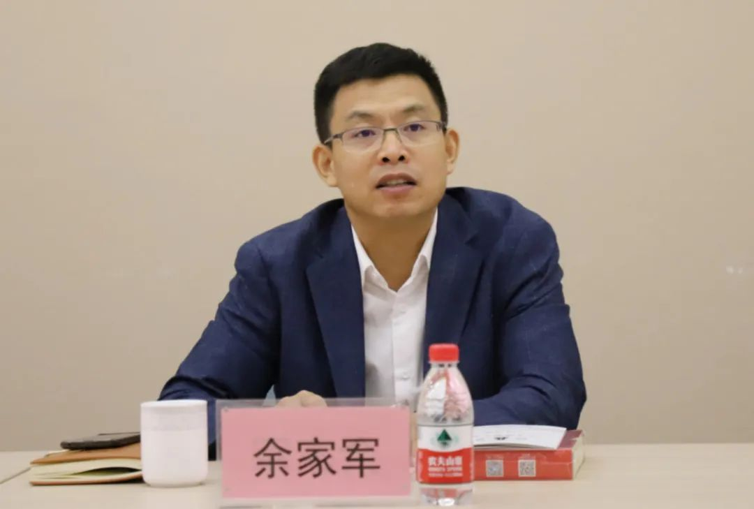 A0BC2ED86C400517F152FB14D30_1AA75C6B_4F0B3