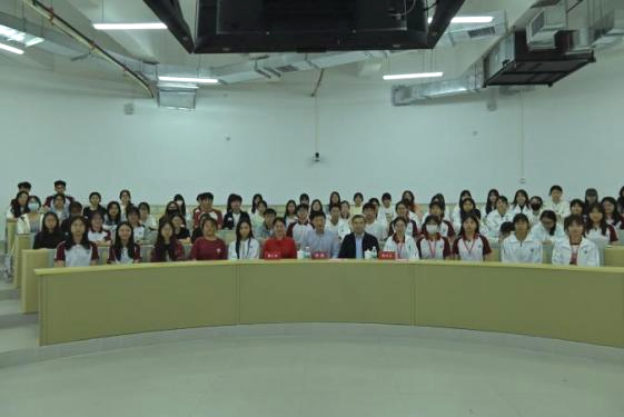 F05843E75BF9C998BA24CDB50B5_51550F80_CDE31