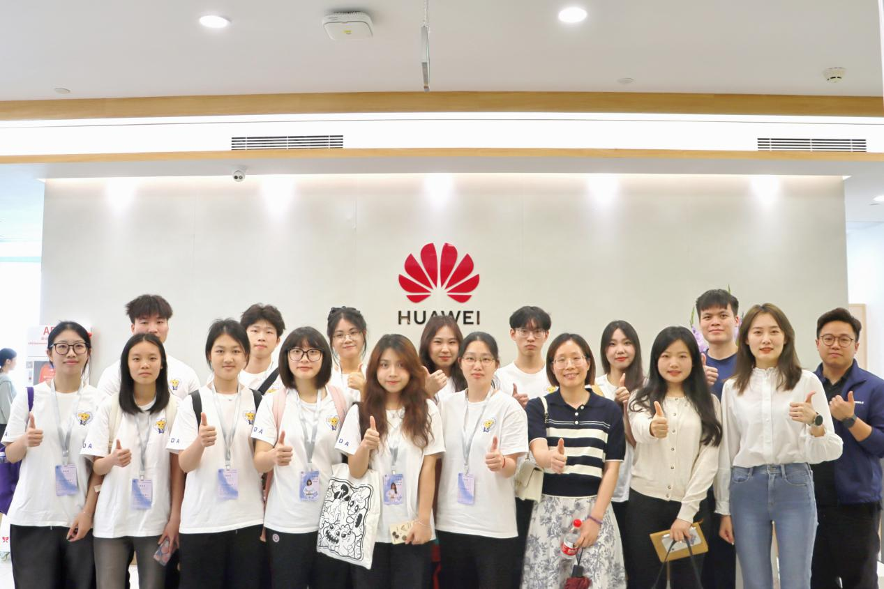 D2426FDDFDFC14422174D07D85A_2F040C3F_D4F25