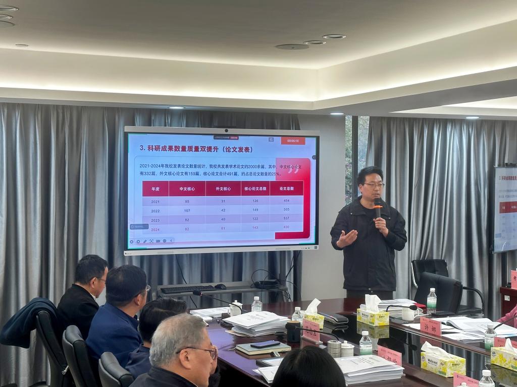 51F5925BD8E41A1216528F2C917_84478132_1A6F2