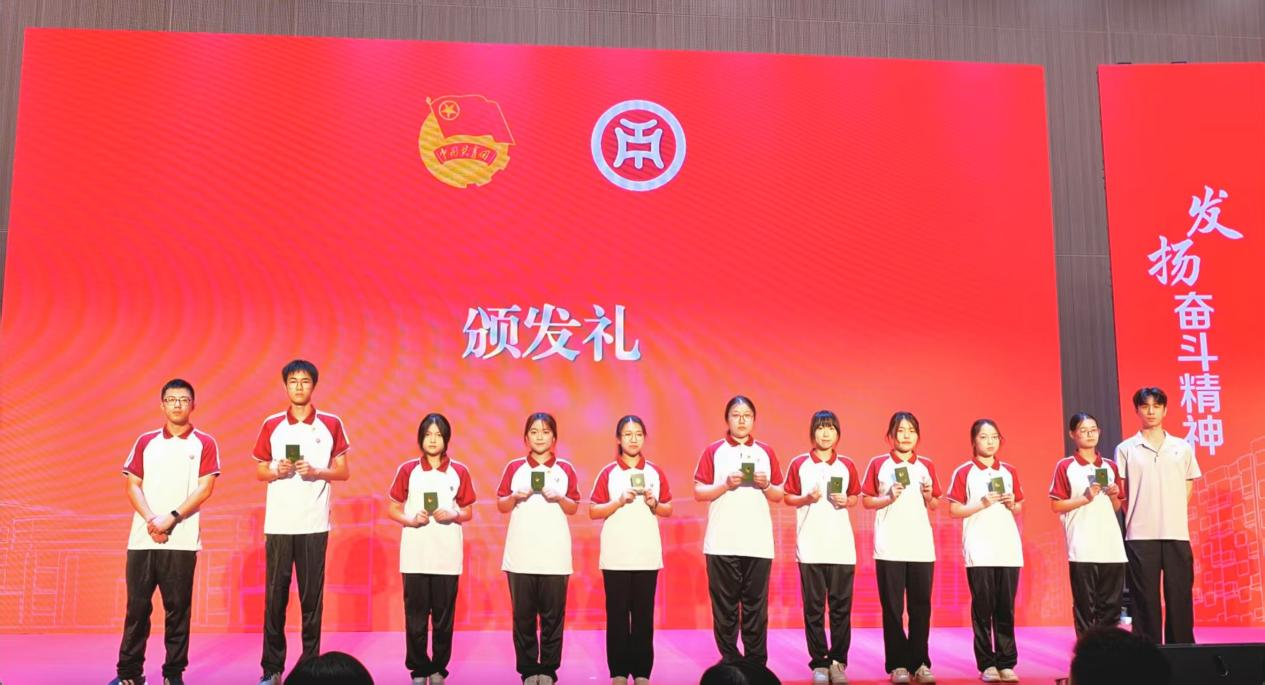 7EAA9EBECF1AE0C760F1D99342B_521D0006_E37E3