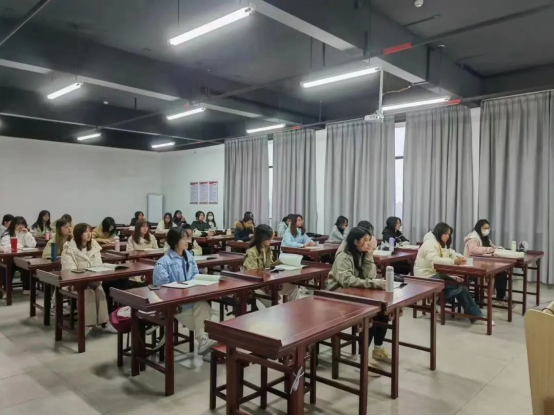 76EA1A09F837D894E4FFD378974_A97A1CA4_E18C0